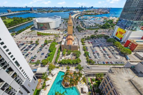 Luxury 3BR W Direct Bay Views at Downtown Miami